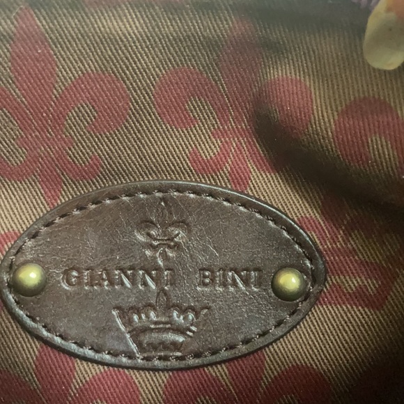 Ginani Bini Large Wristlet - Picture 5 of 7
